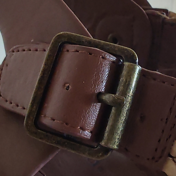 City Classified Women's Tan Criss Cross Ankle Strap 3" Heel Wedge Sandal 7.5 - Picture 6 of 7